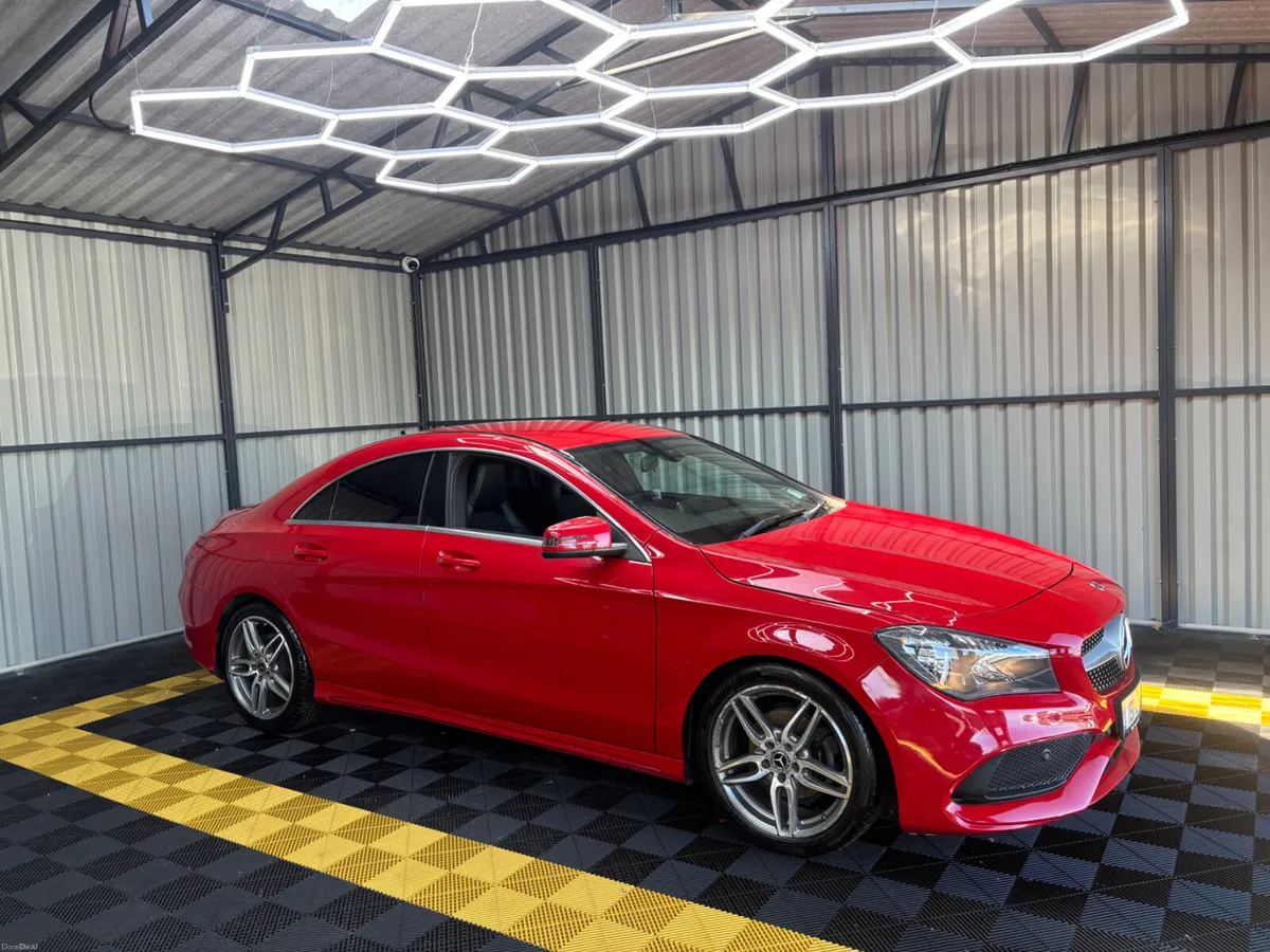 Mercedes-Benz CLA 2018 AMG Auto! - Image 3