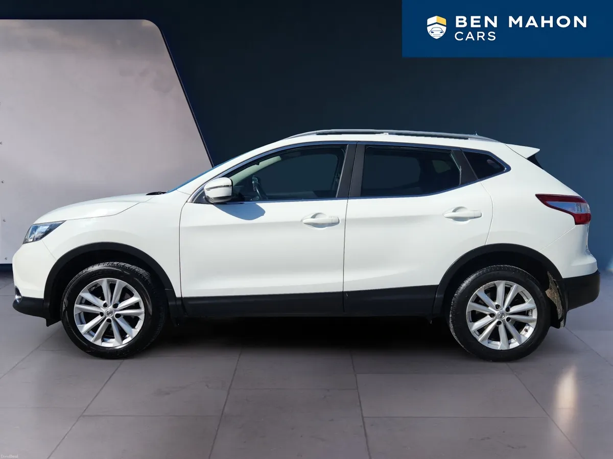 Nissan Qashqai SV 1.2 Petrol - Image 2