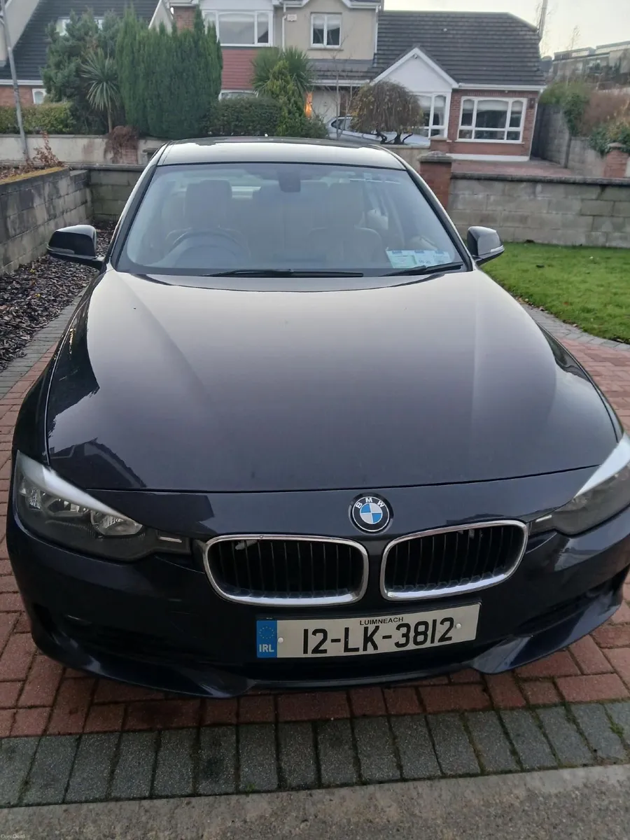 BMW 3 Series 2012 - Image 3