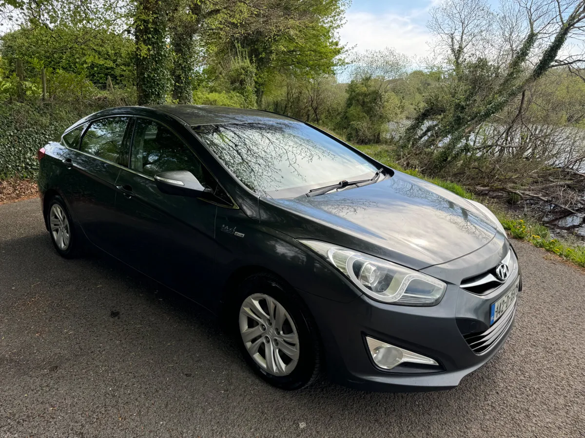 2014 Hyundai i40 Irish reg - Image 1