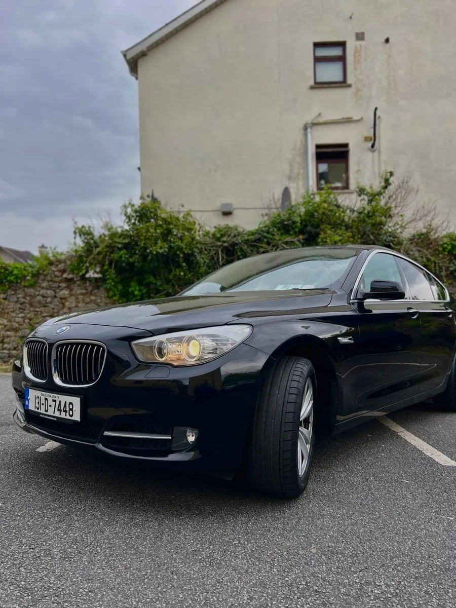 BMW 520 GT -Series 2013 excellent - Image 1