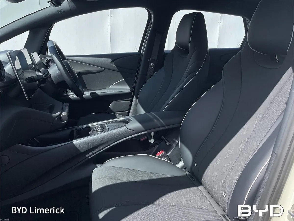 BYD DOLPHIN "251 Delivery" BYD Dolphin, Comfort (6 - Image 4