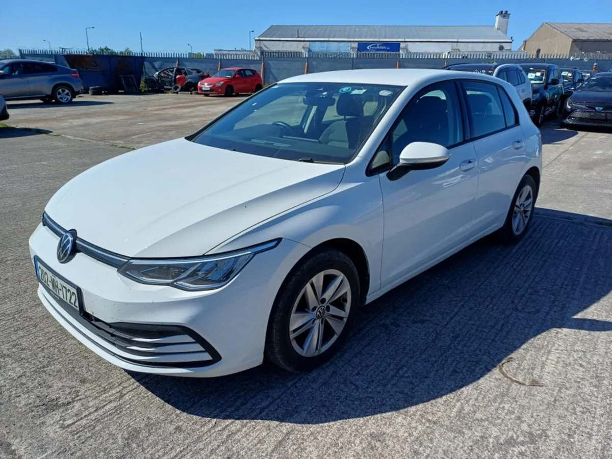 Volkswagen Golf LIFE 1.0 PETROL MANUAL