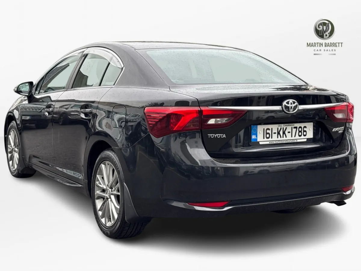 Toyota Avensis 1.6 D LUNA NAV 4DR - Image 4