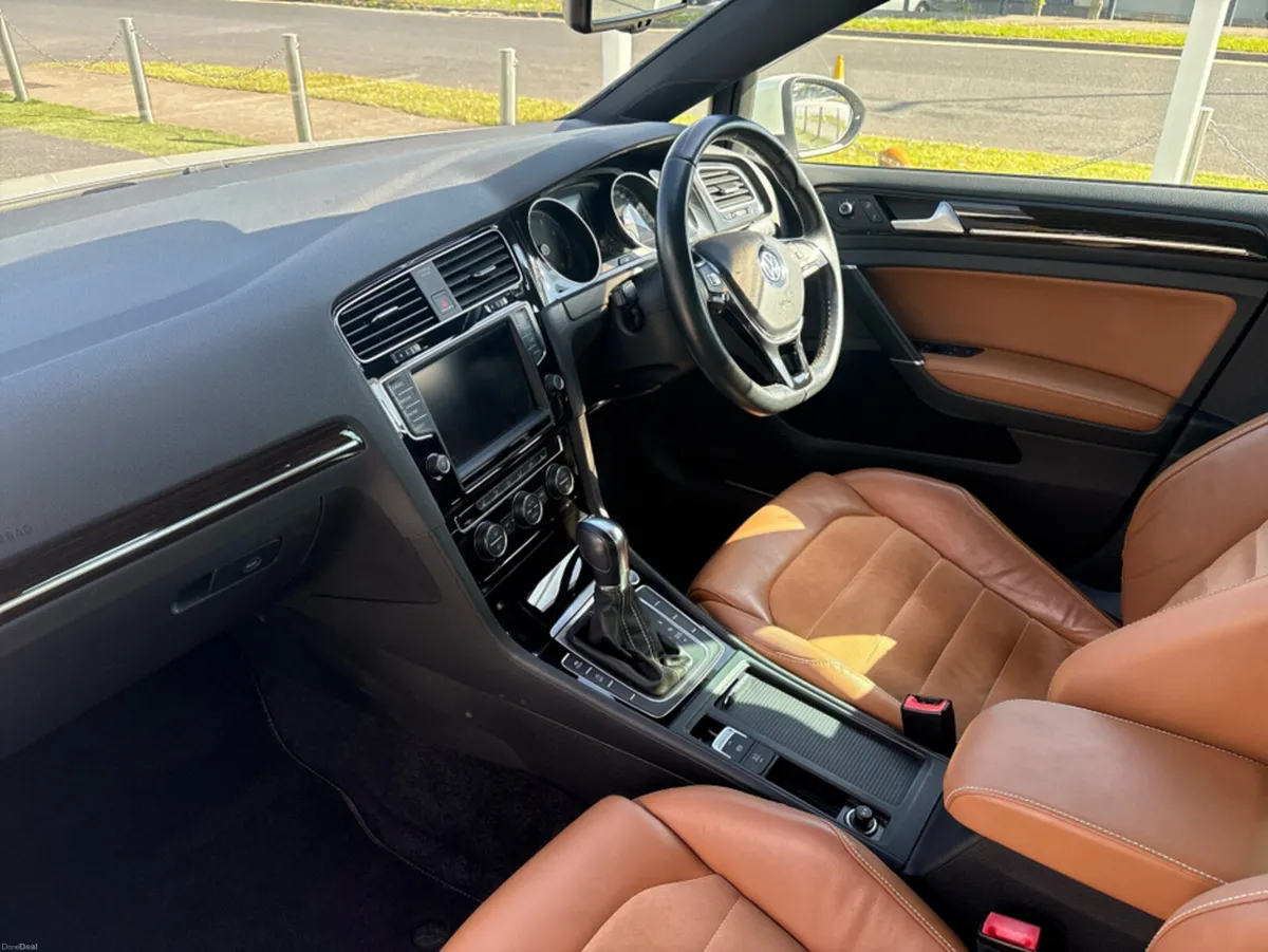 Volkswagen Golf 1.4L Petrol Automatic *Edition Spe - Image 3