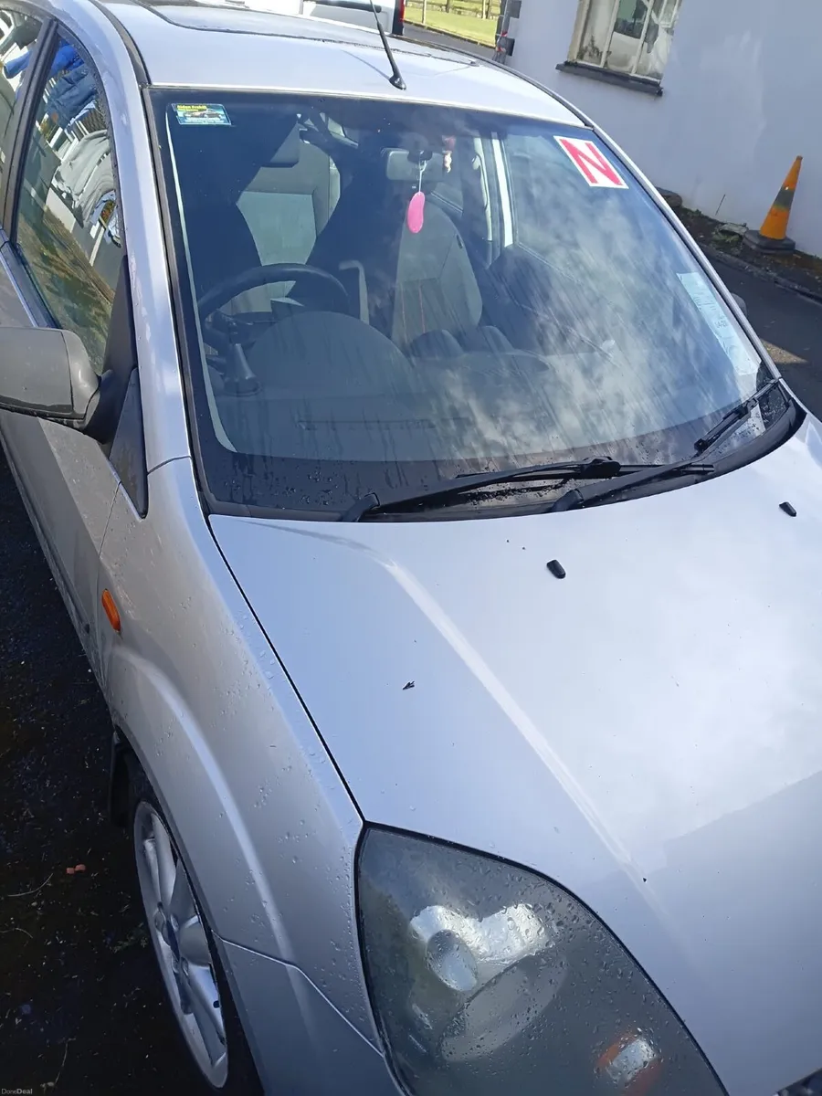 Ford Fiesta 2006 - Image 2