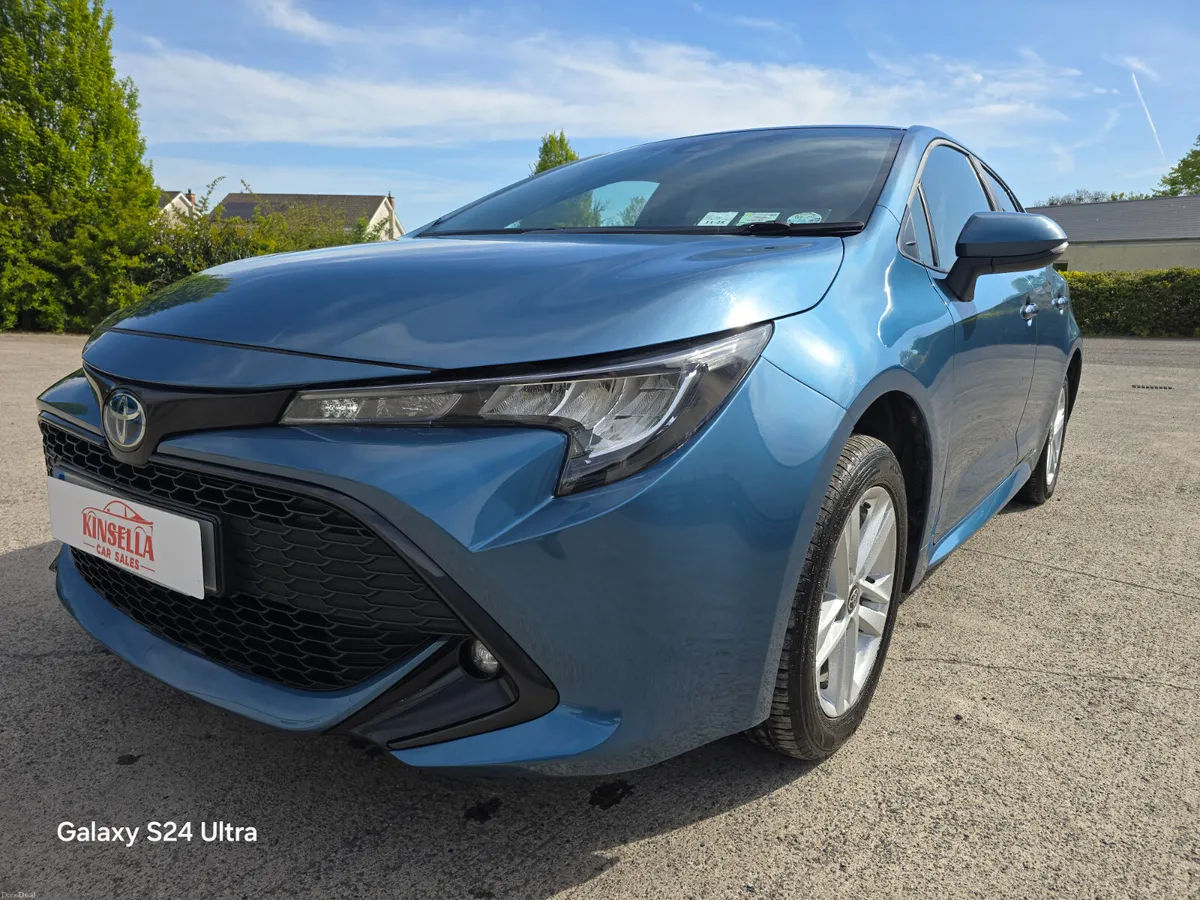 Toyota Corolla 2021 1.8 Hybrid MINT CONDITION - Image 1