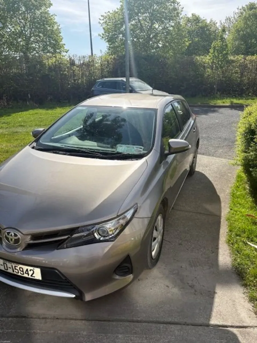 Toyota Auris 2013 - Image 3