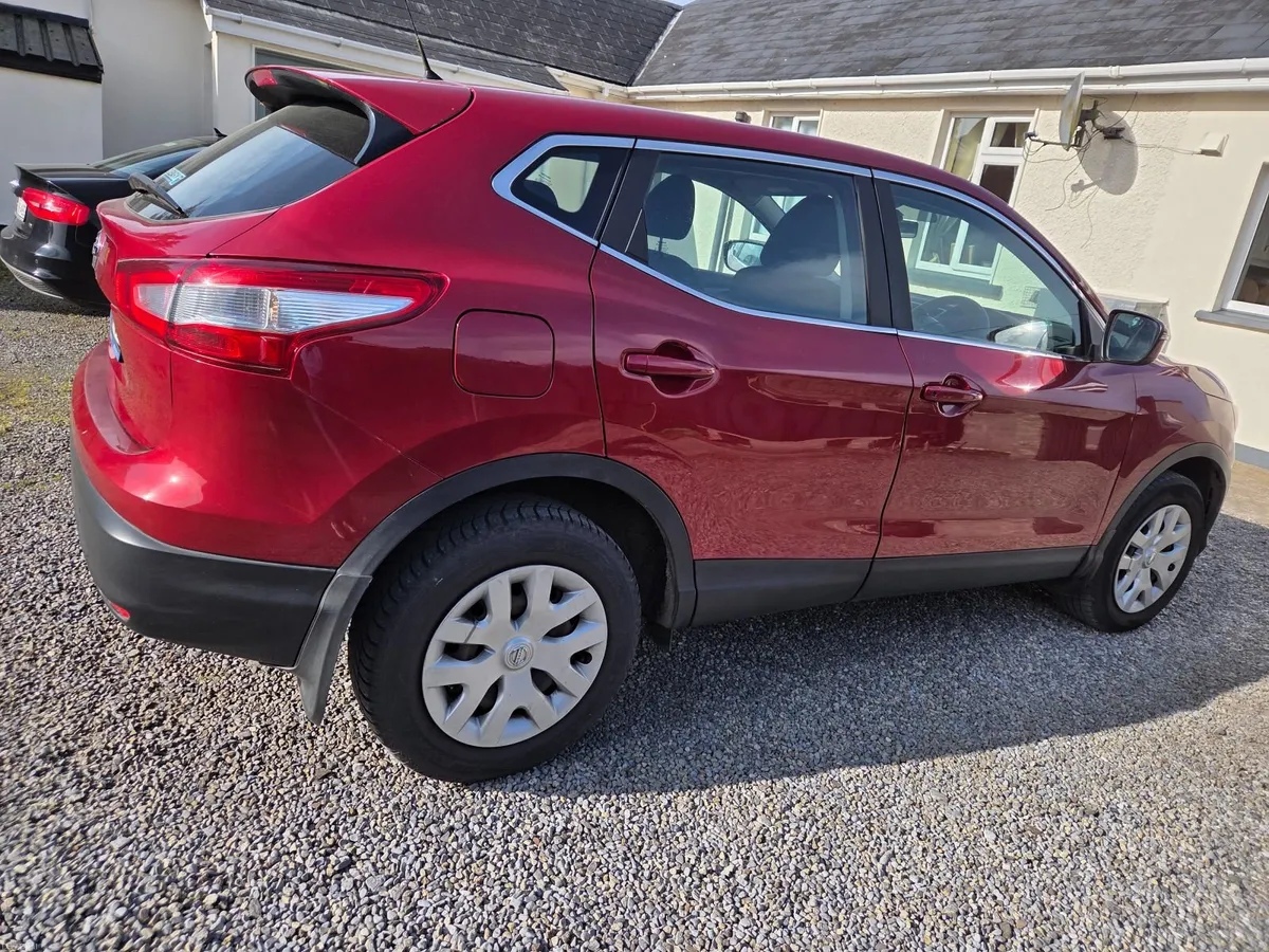Nissan Qashqai 2017 - Image 1