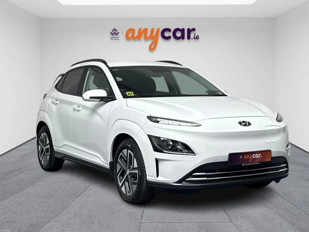 Hyundai KONA Premium 64 kWh EV - Image 1