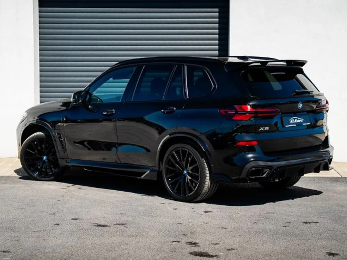 BMW X5 XDRIVE50E M SPORT *PRO PACK* - Image 3