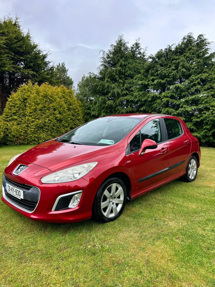 2013 Peugeot 308 1.6 HDI - Image 2