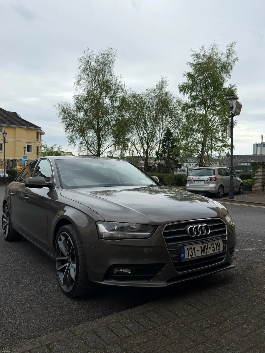 Audi A4 2013 - Image 1