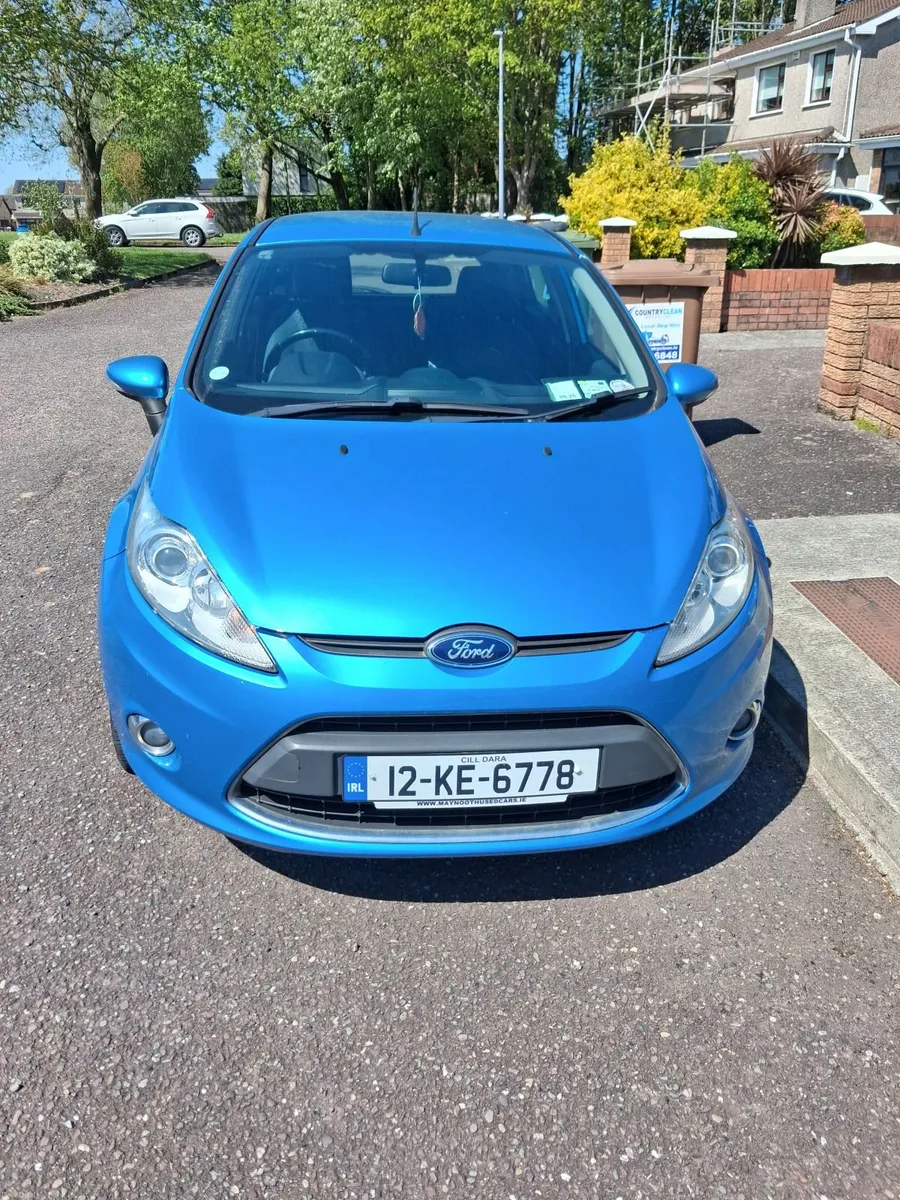 Ford Fiesta 2012 - Image 2