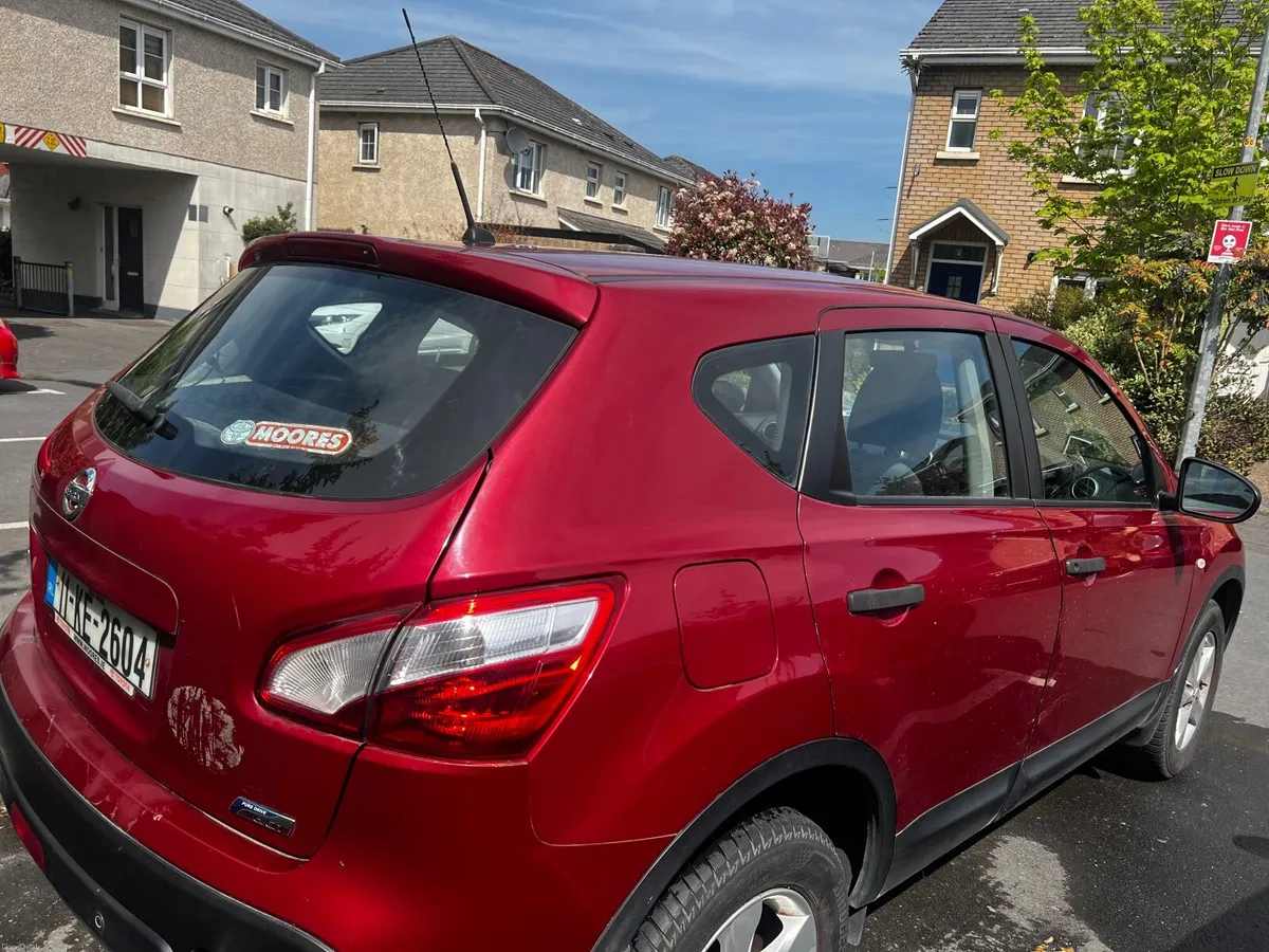 Nissan Qashqai 2011 - Image 3