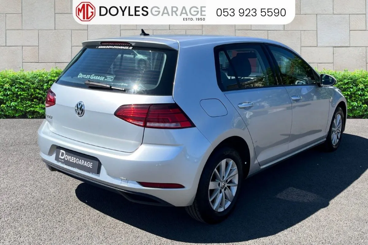 Volkswagen Golf Trendline115HP1.6 TDI - Image 3