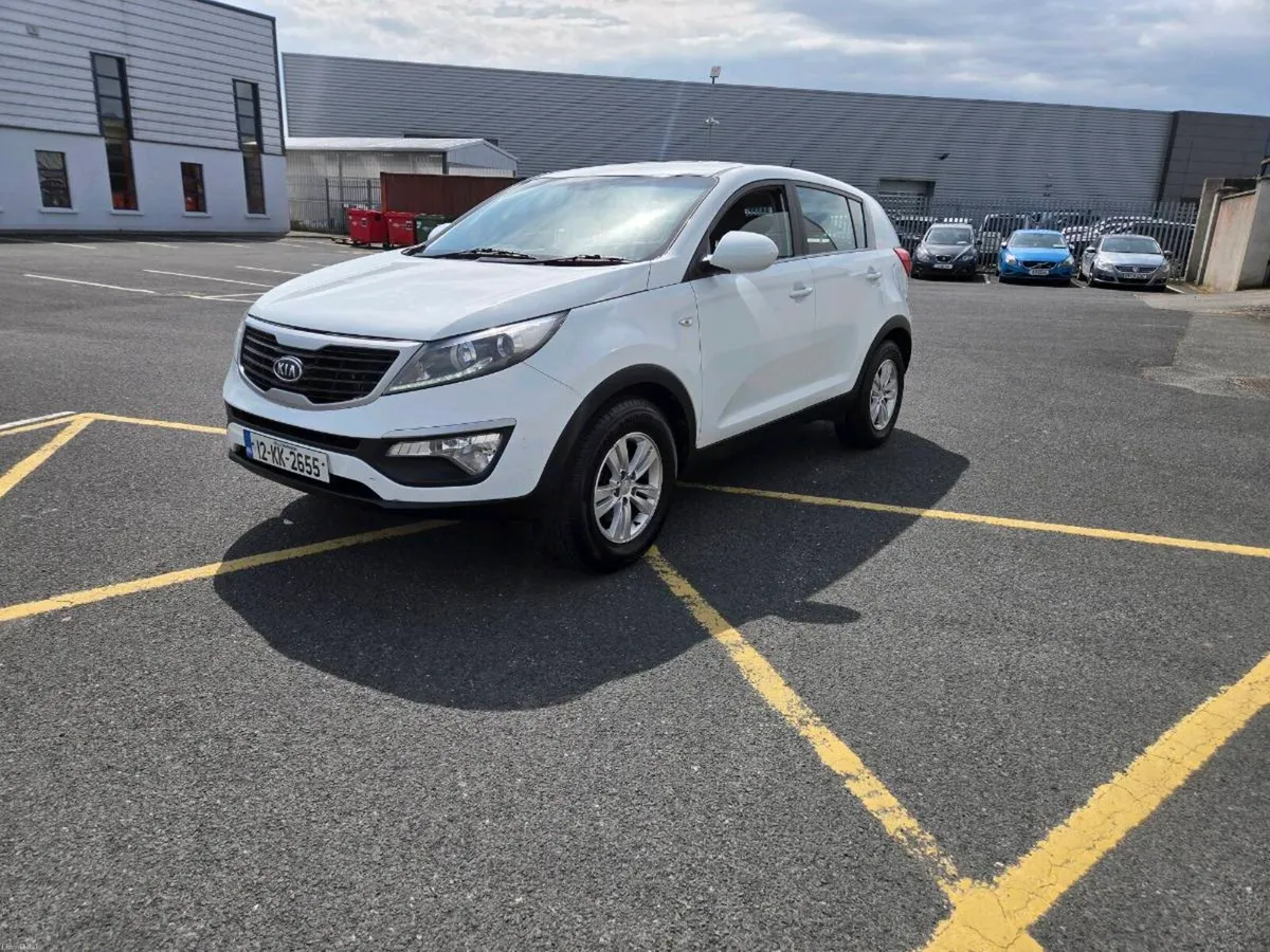 2012 kia sportage - Image 4