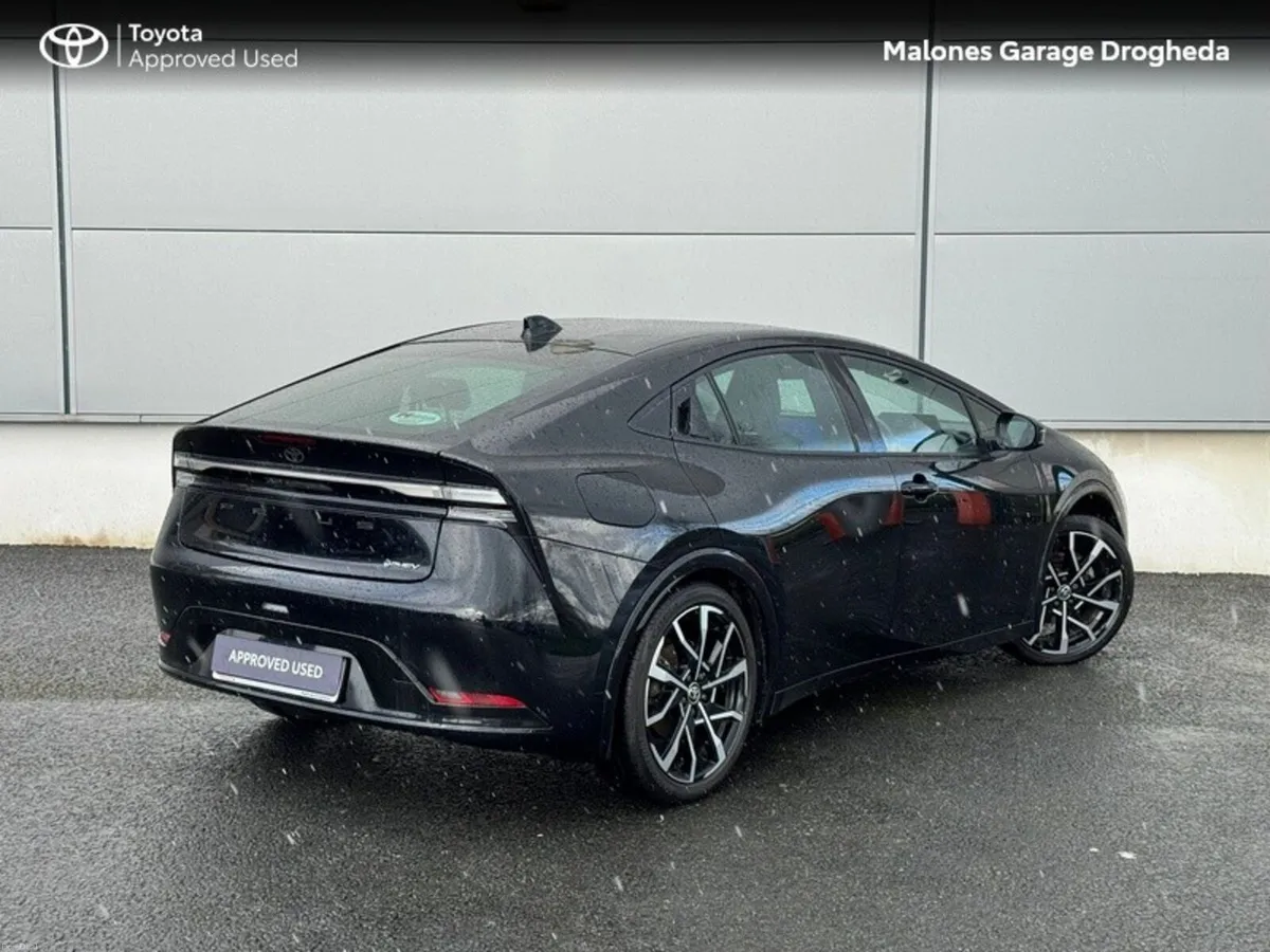 Toyota Prius 2.0 Plug In Hybrid *223HP* Call Now 0 - Image 2