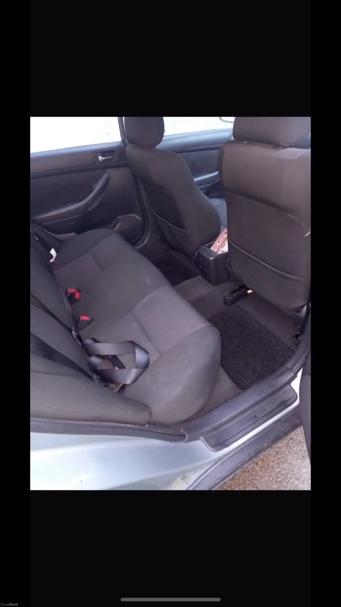 Toyota Avensis 2008 - Image 4