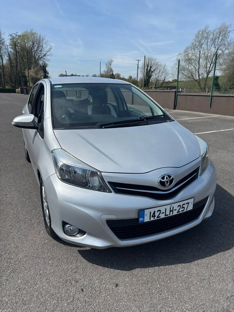 Toyota Yaris - Image 2