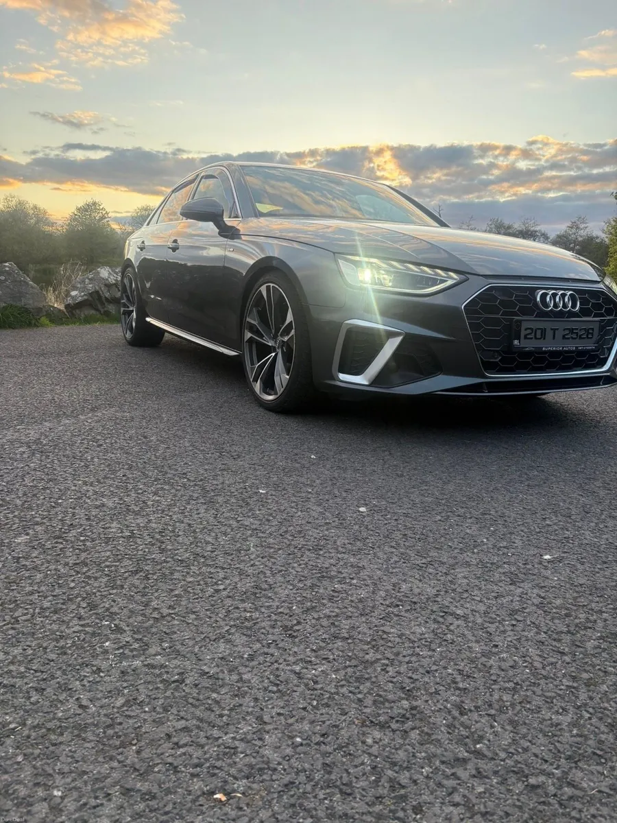 Audi A4 s line - Image 1