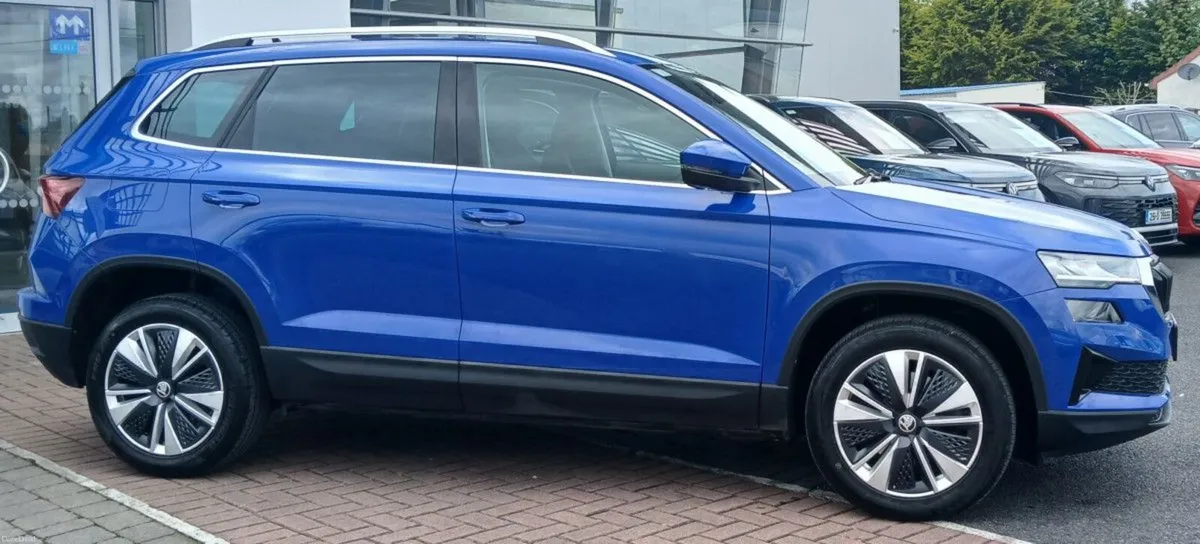 Skoda Karoq Ambition 2.0TDI 115HP **PARKING SENSOR - Image 2