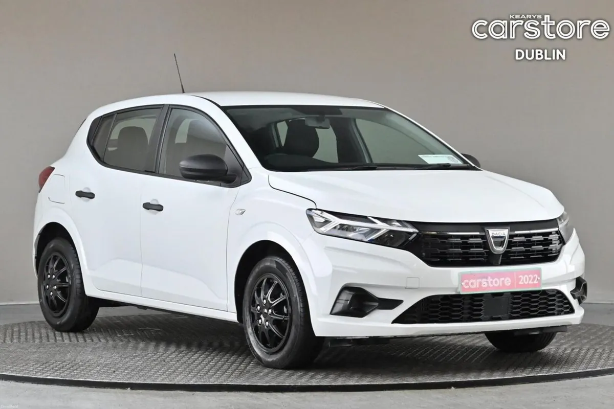 Dacia Sandero 1.0 TCE ESSENTIAL 90BHP 5SPD NBI - Image 1