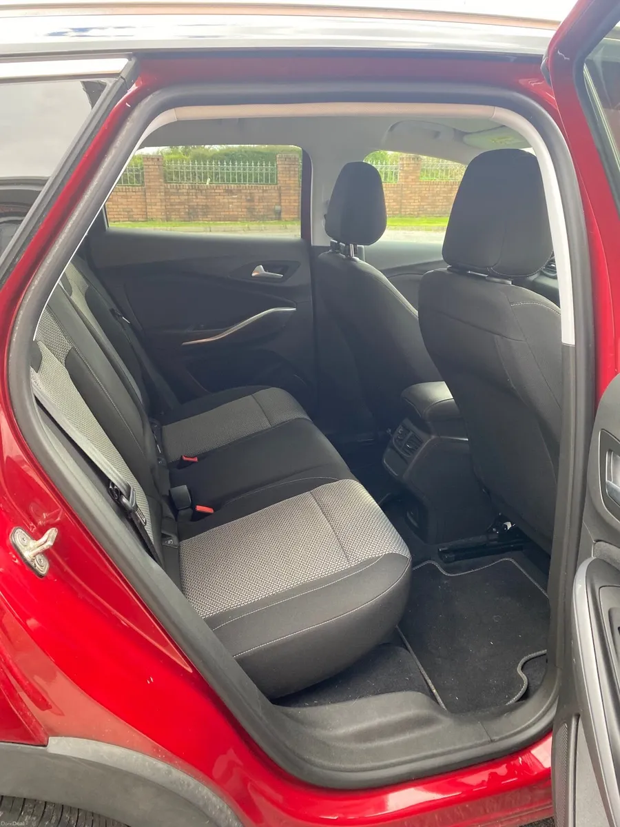 Opel Grandland X 2020 - Image 4