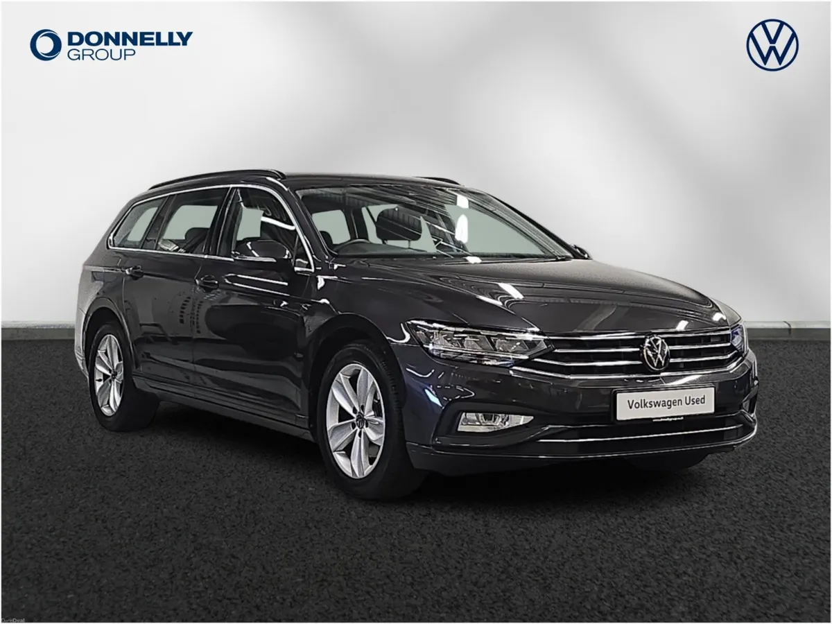 Volkswagen Passat Diesel Estate SE Nav - Image 1