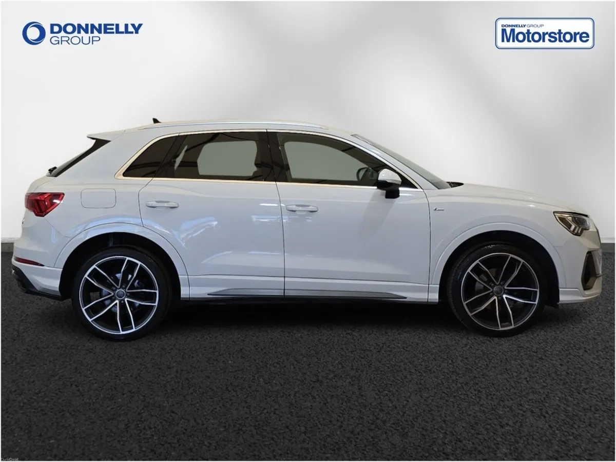 Audi Q3 Diesel Estate S Line - Image 3