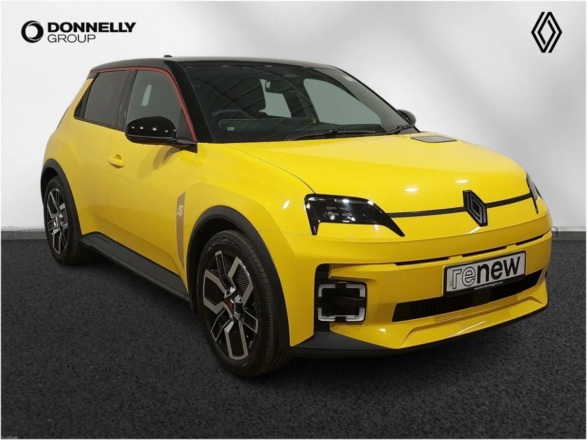 Renault 5 E-Tech Hatchback Techno - Image 1