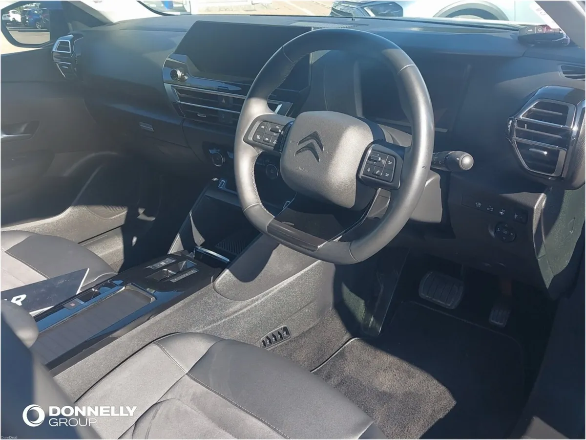Citroen C4 X E- Electric Saloon Shine Plus - Image 4