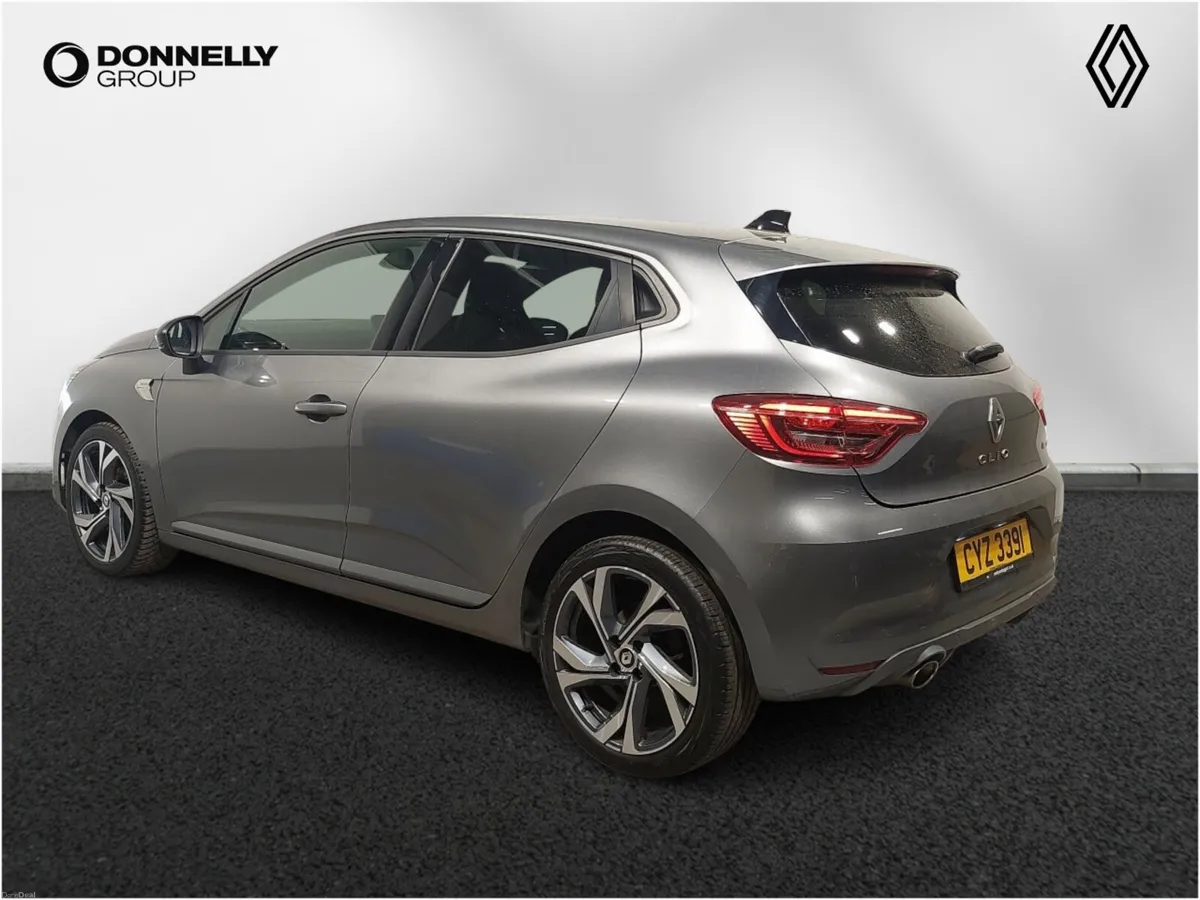 Renault Clio Hatchback RS Line - Image 2