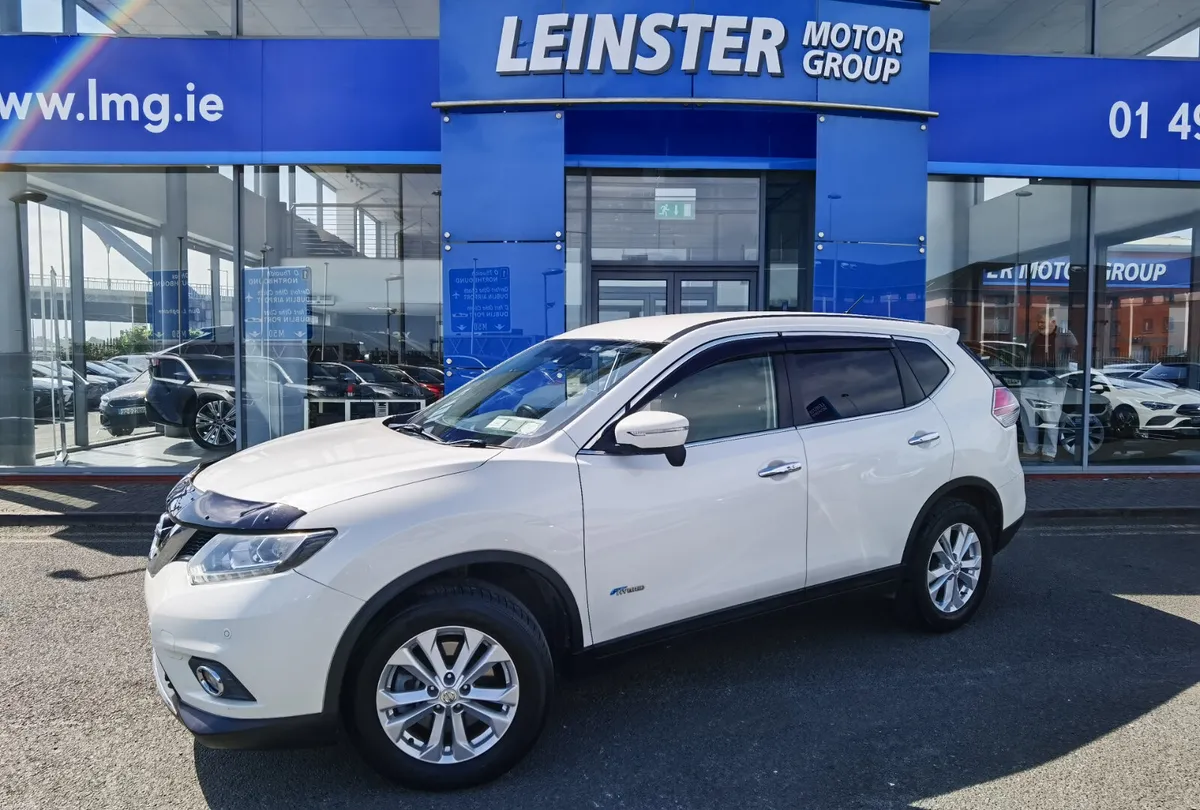 NISSAN X-TRAIL 2.0 4X4 AUTOMATIC PETROL HYBRID - Image 1