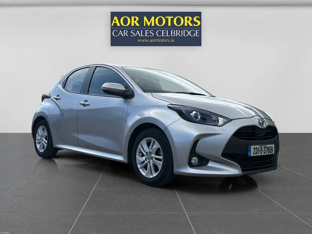 Toyota Yaris 2023 - Image 1