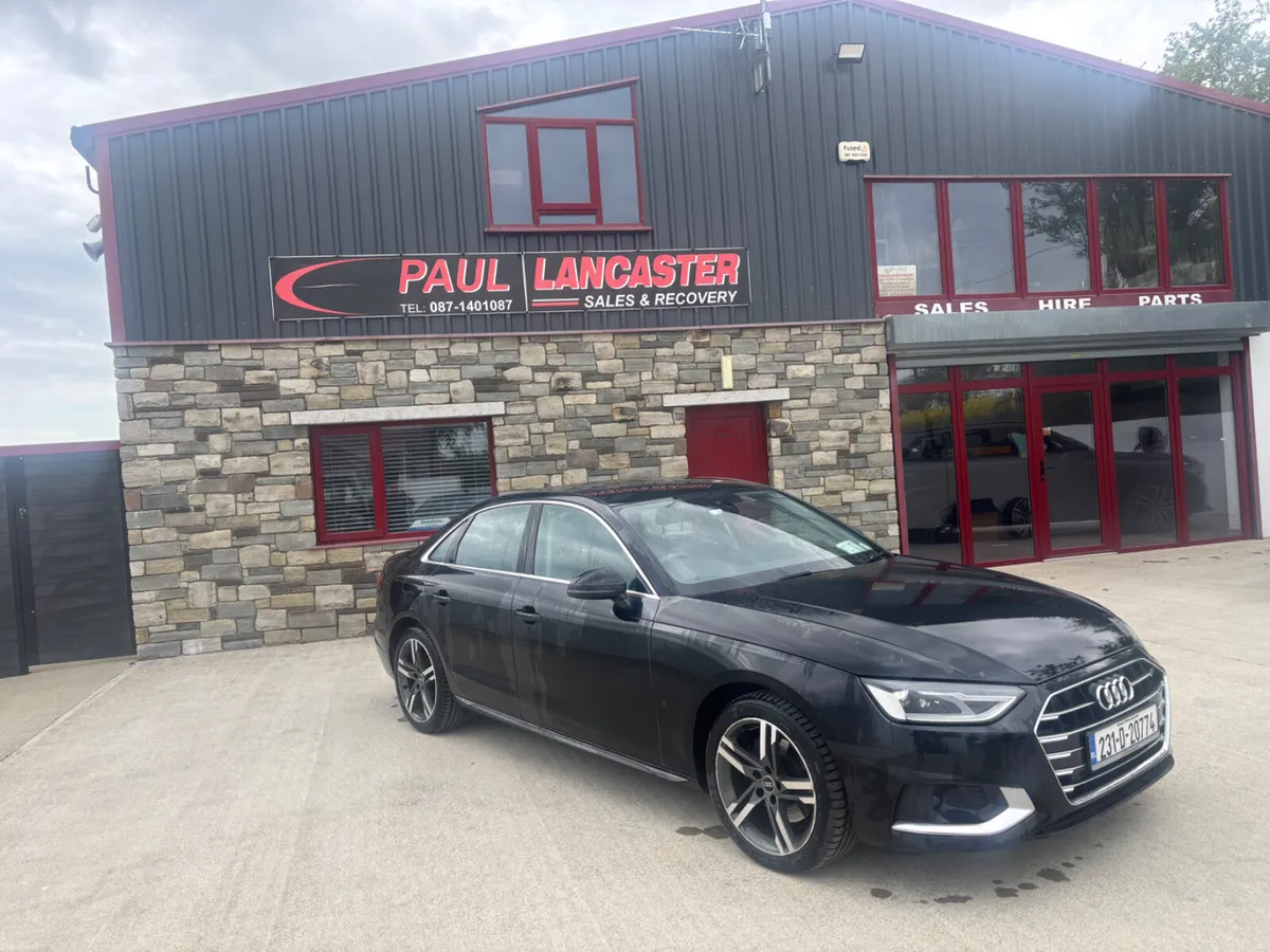 Audi A4 2023 auto - Image 3