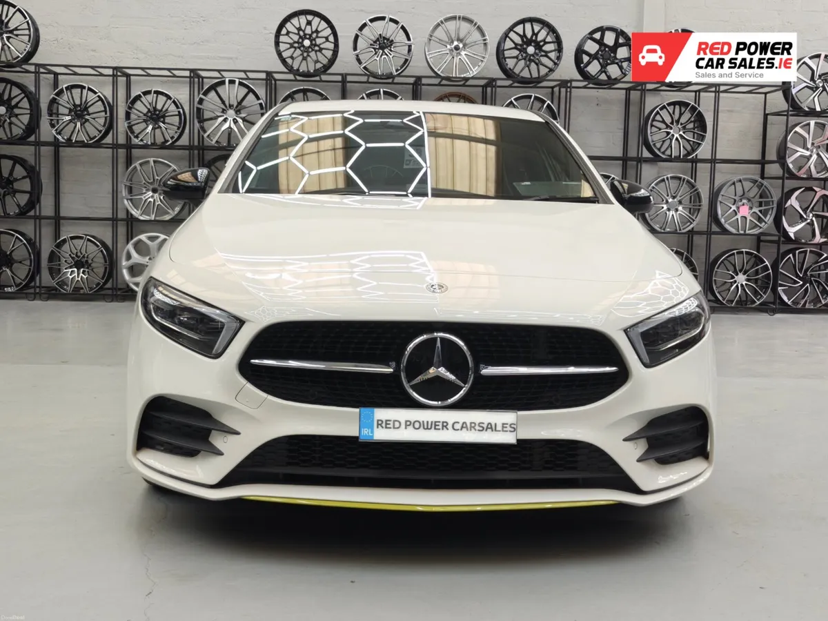 2018 Mercedes-Benz A180  Edition 1 - Image 3
