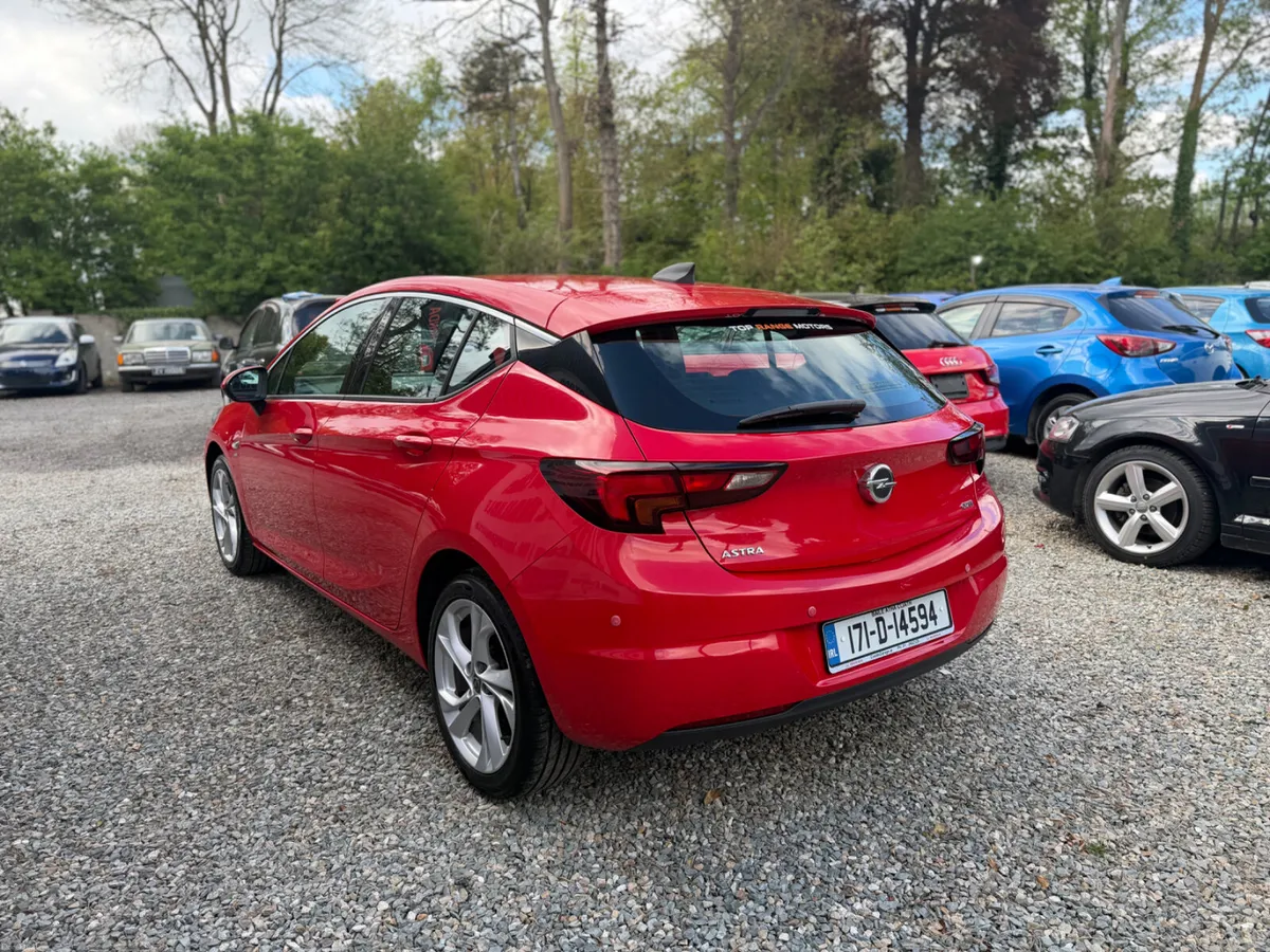 Opel Astra 2017 - Image 4