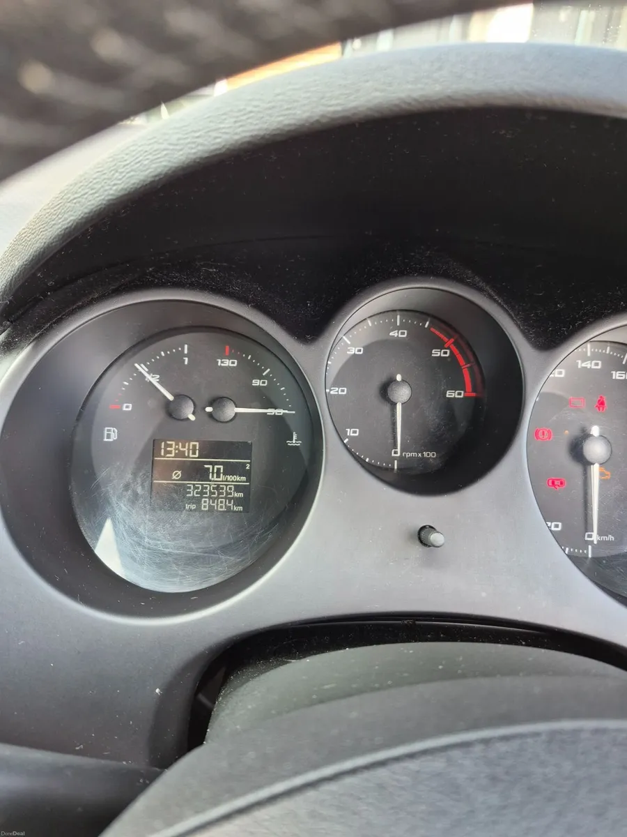 SEAT Altea XL 2011 NCT 07/27 - Image 4
