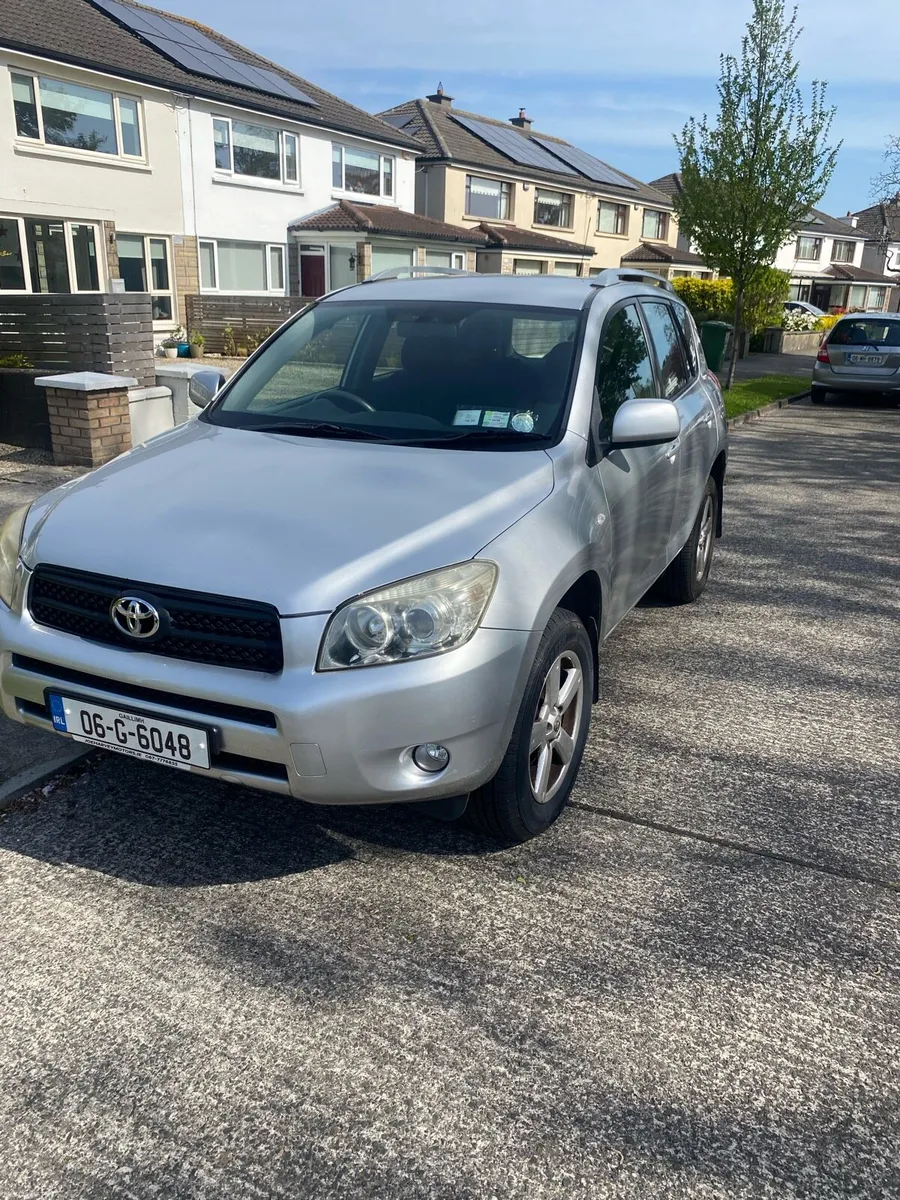 Car - Image 2
