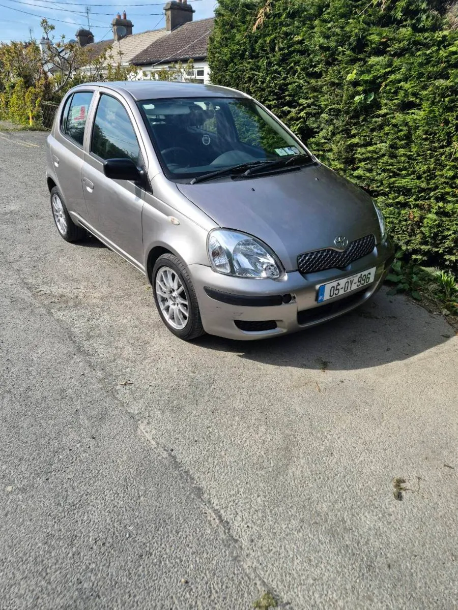 Toyota yaris - Image 1
