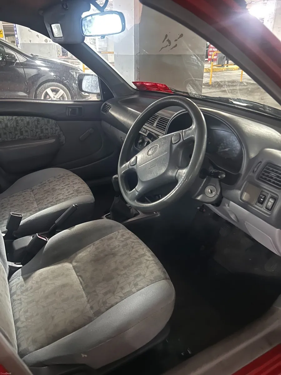 Toyota Starlet 1997 - Image 2
