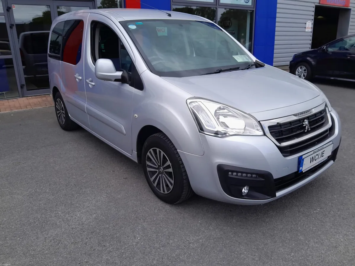Wheelchair Accessible Peugeot Partner - Image 2