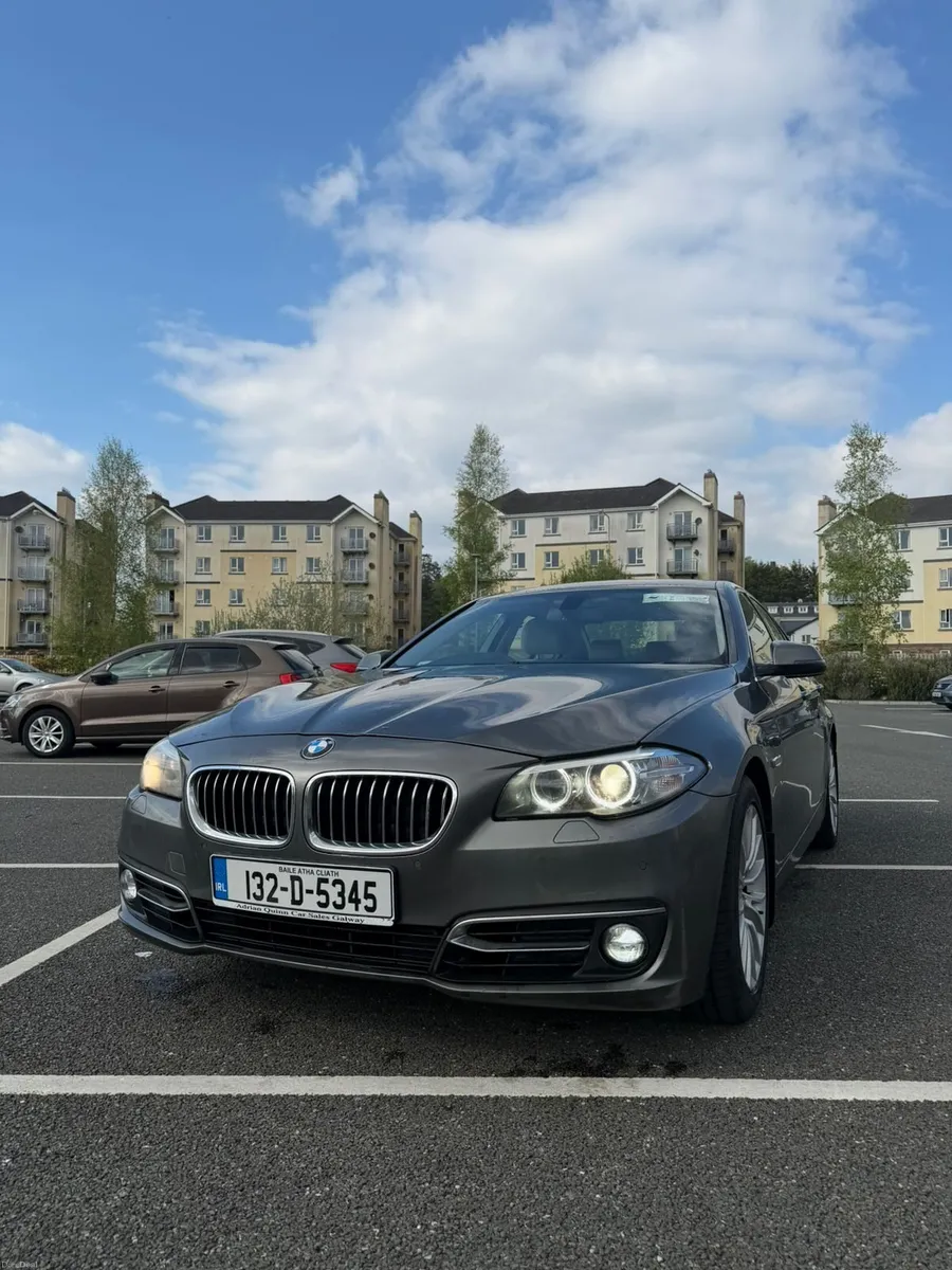 BMW 5-Series 2013 - Image 1