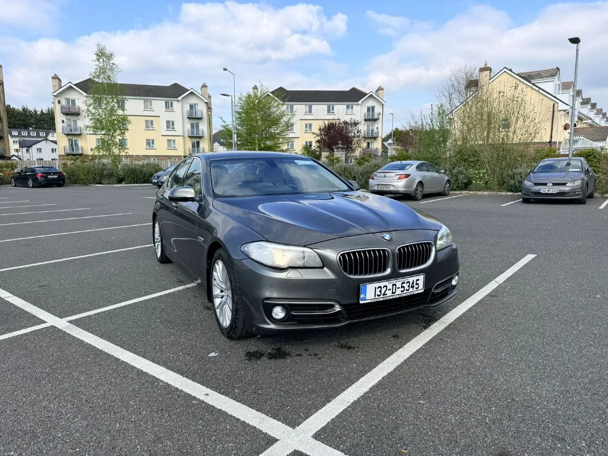 BMW 5-Series 2013 - Image 2