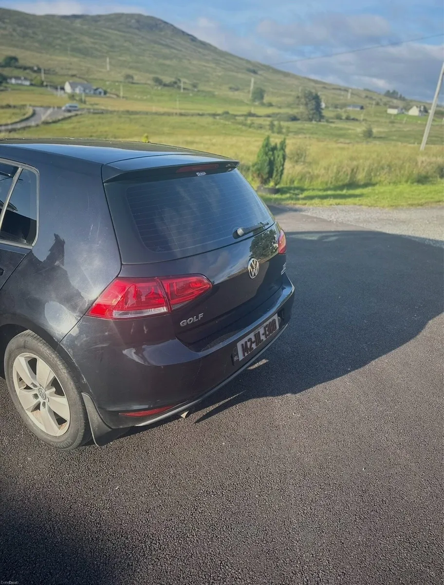 Volkswagen Golf - Image 4