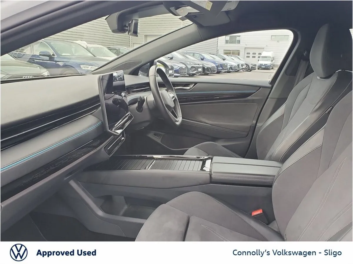 Volkswagen ID.7 PRO PLUS 77kWh 286HP - Image 4