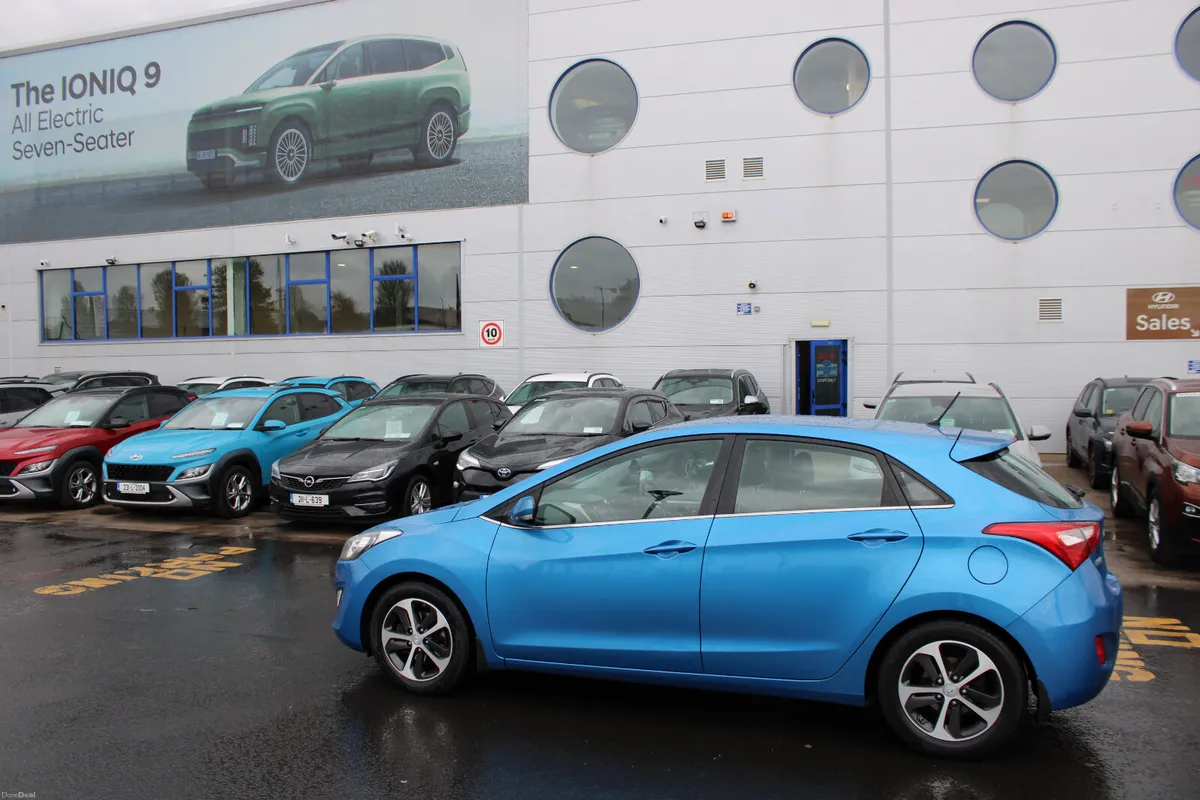 Hyundai i30 2016 - Image 2