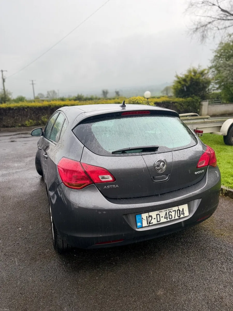 Vauxhall Astra 2012 - Image 4
