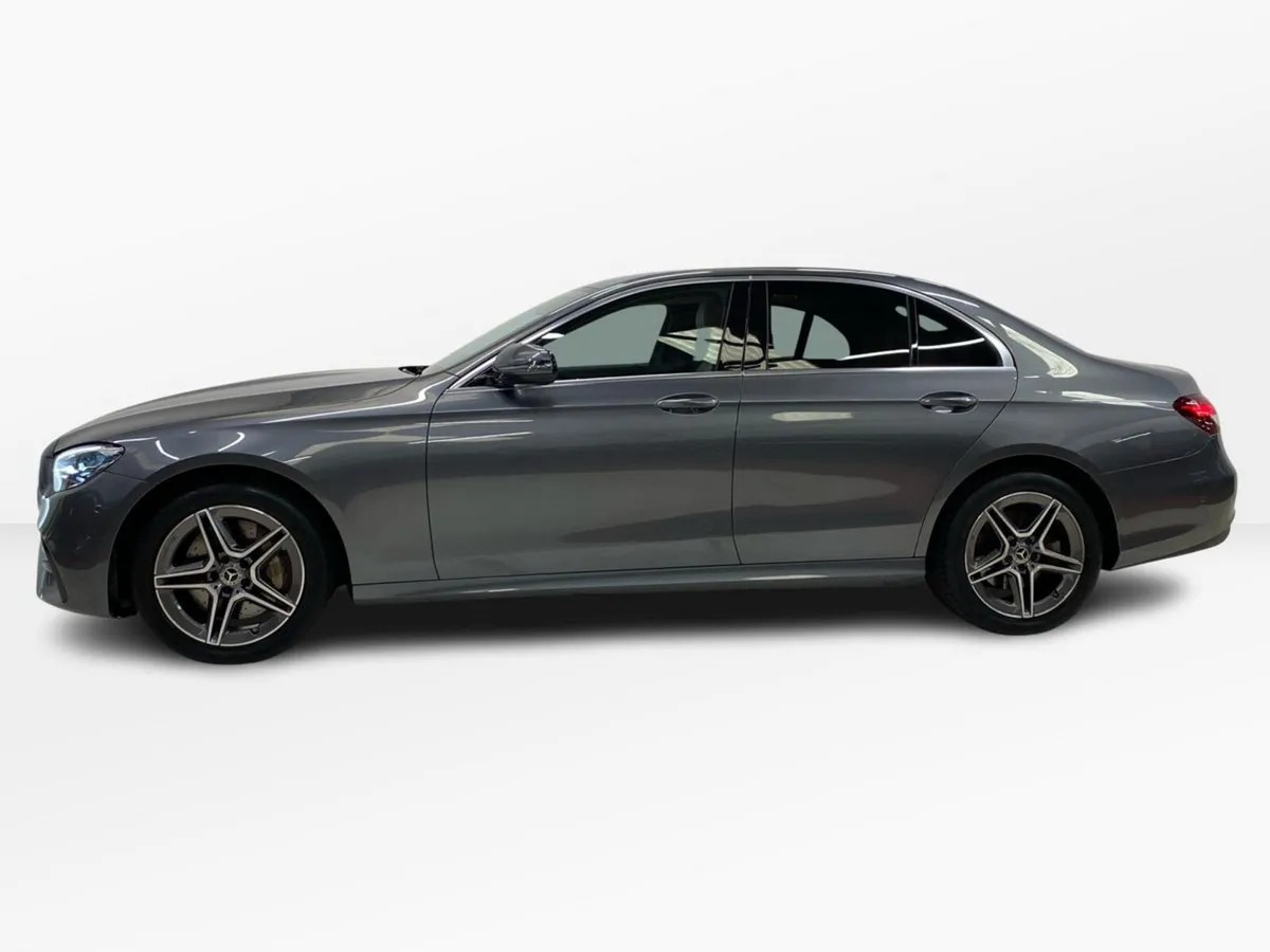Mercedes-Benz E-Class E 300 e PHEV AMG Line | Reve - Image 5